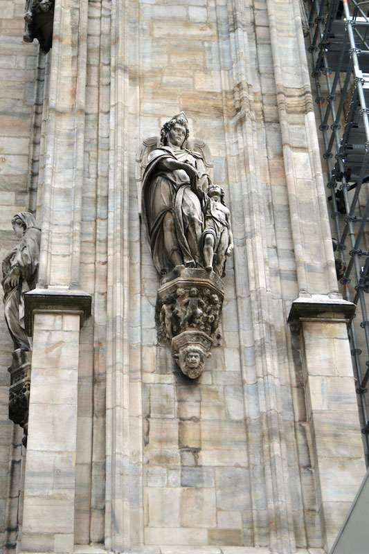 "Must see" in Milan - Illusion of Depth, Church of Santa Maria presso San Satiro, Milan - Bramante's visual masterpiece that defies spatial limitations. Experience this illusion first hand. 