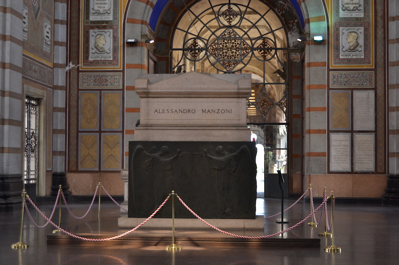 Cmentarz Monumentalny w Mediolanie - Grobowiec Alessandra Manzoniego w Famedio