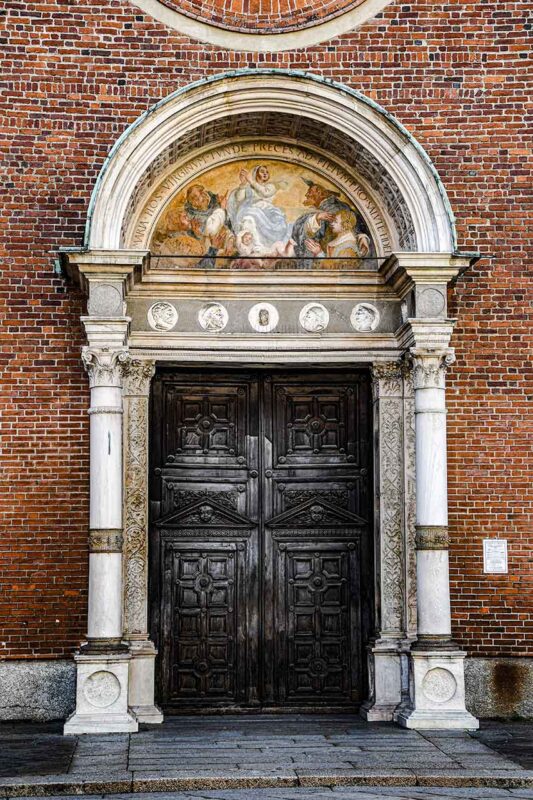 Bazylika Santa Maria delle Grazie, zabytek wpisany na listę UNESCO