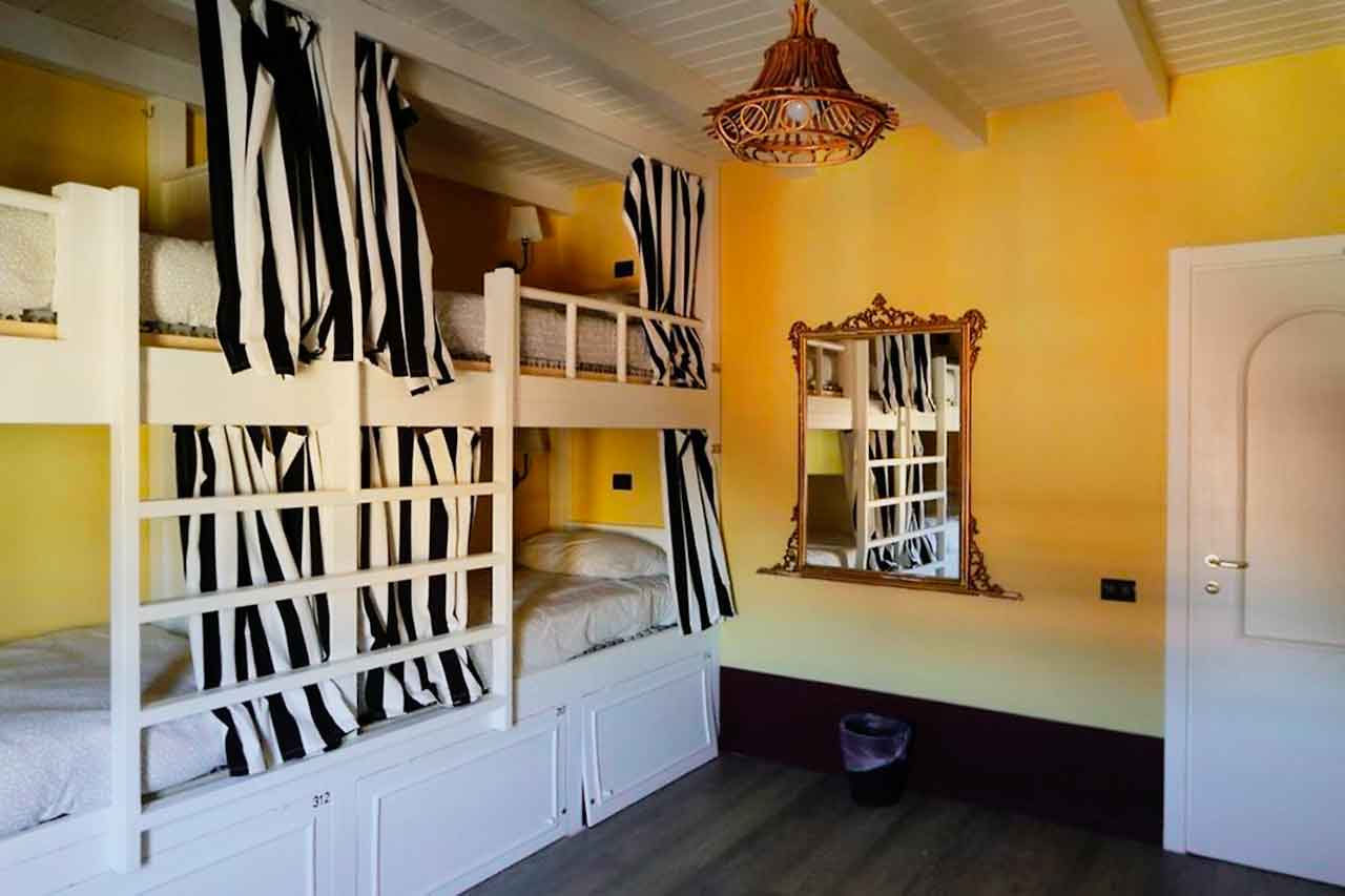 Grand Hostel Coconut